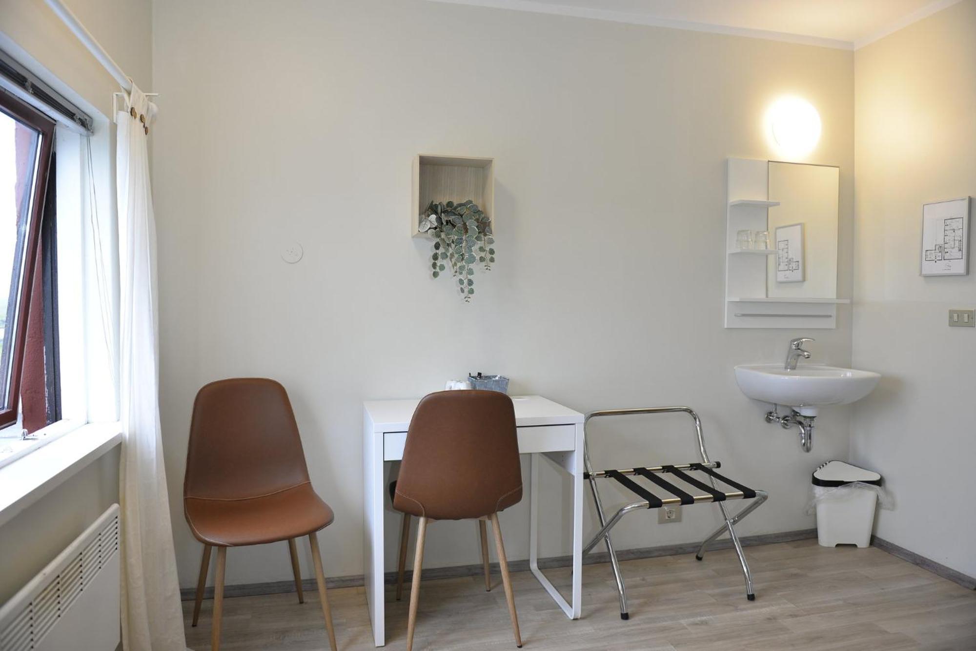 Klausturhof Guesthouse Kirkjubæjarklaustur Zewnętrze zdjęcie