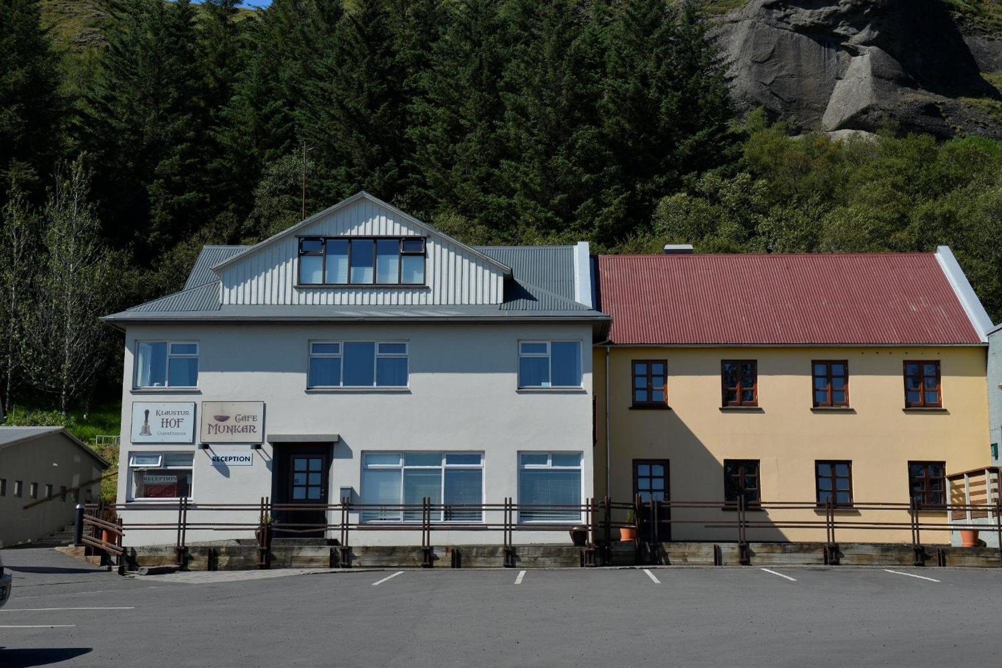 Klausturhof Guesthouse Kirkjubæjarklaustur Zewnętrze zdjęcie