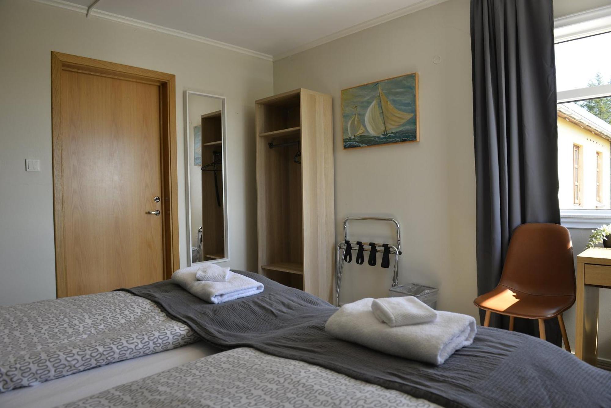 Klausturhof Guesthouse Kirkjubæjarklaustur Zewnętrze zdjęcie