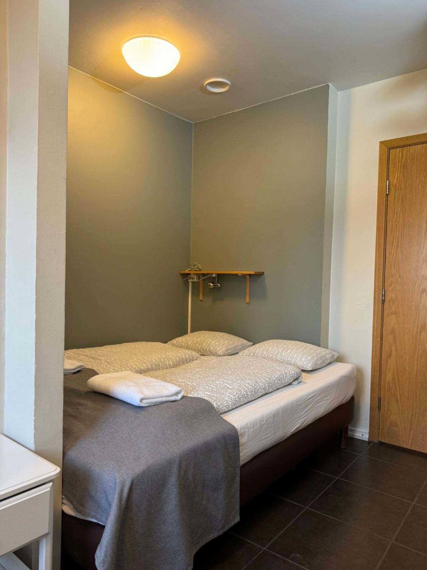 Klausturhof Guesthouse Kirkjubæjarklaustur Zewnętrze zdjęcie